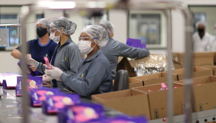  Com alta de 4,3%, Paraná registra 3ª maior alta industrial do País em 2025, mostra IBGE